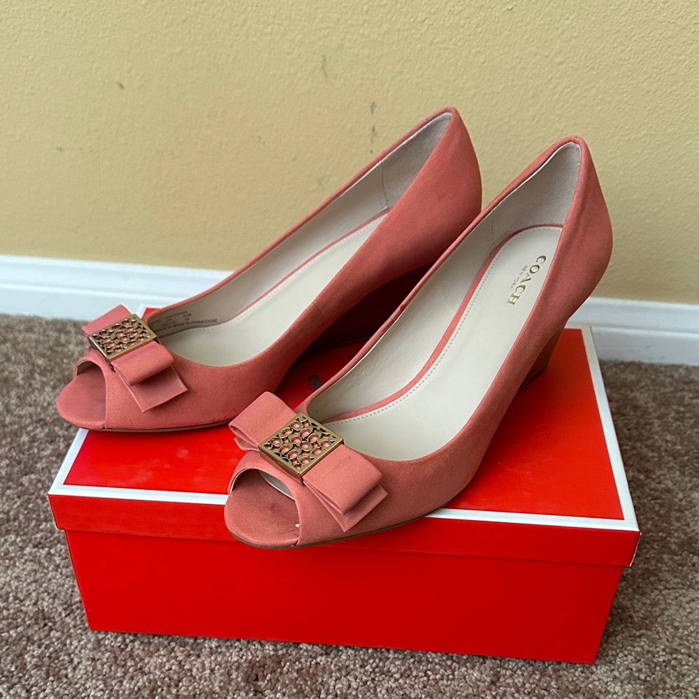 Coach Women's Coral Peep Toe Heels